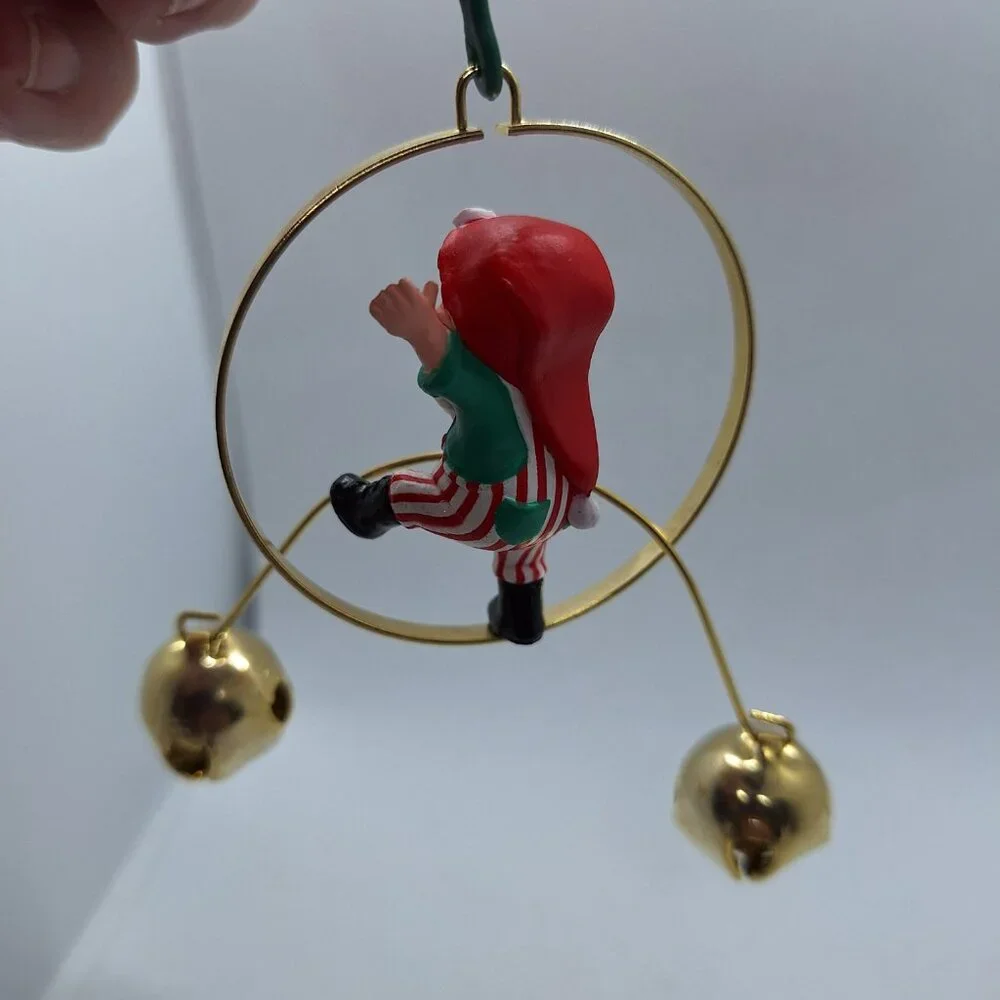 Vintage 1989 Handcrafted Ornament‎ Hallmark Keepsake Balancing Elf In Box